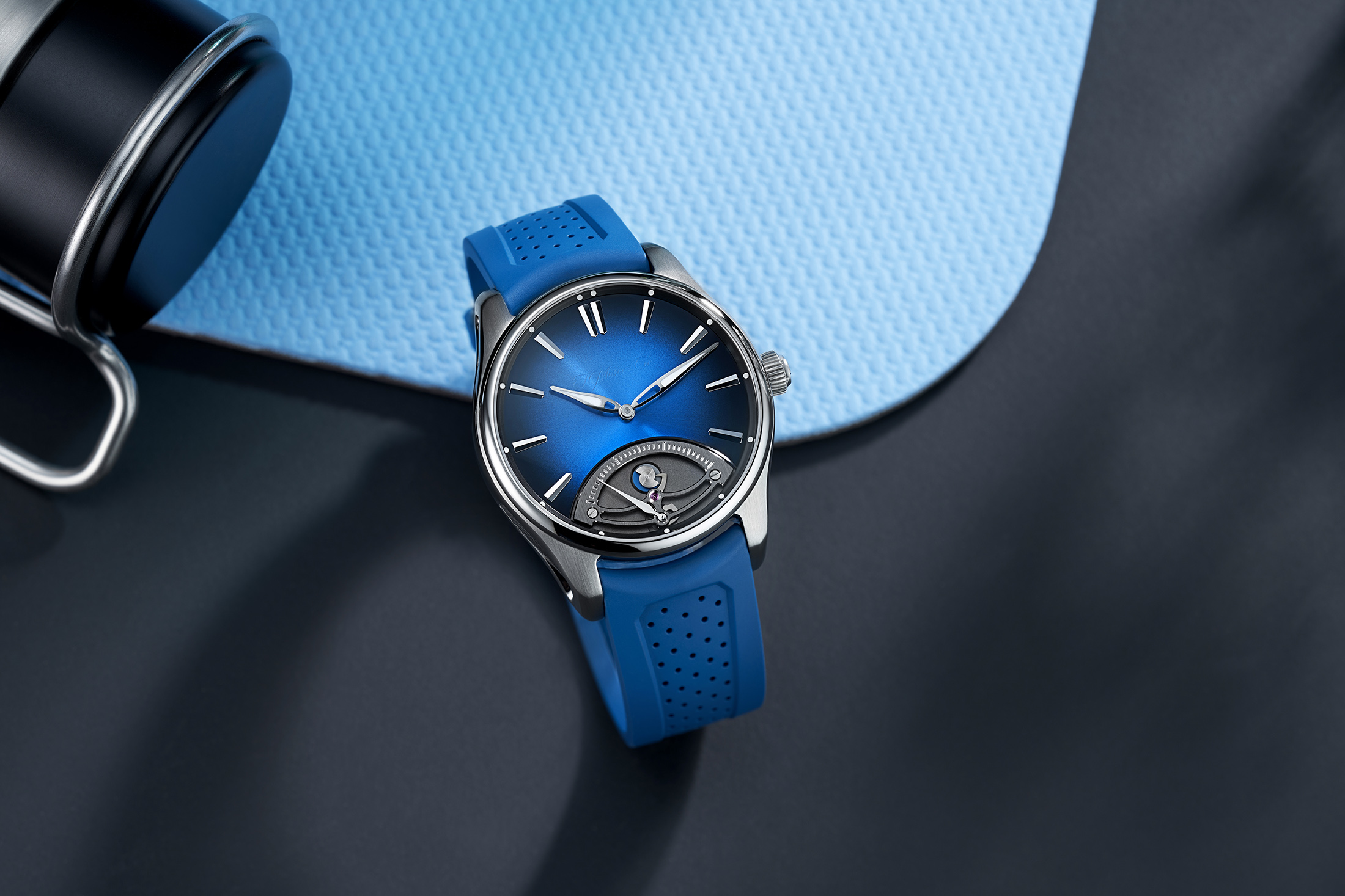 H. Moser & Cie. Pioneer Retrograde Seconds