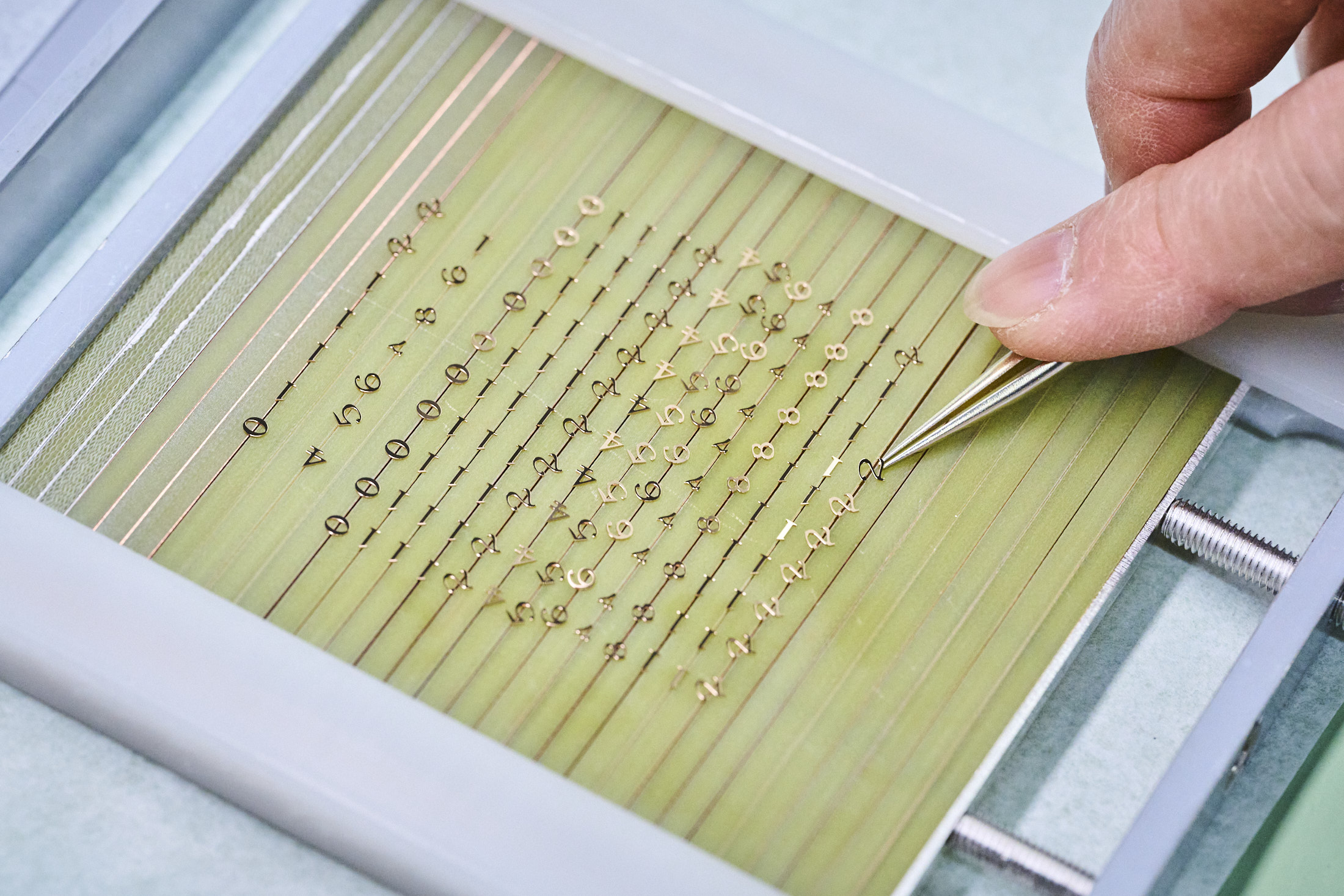 Breguet numeral parts